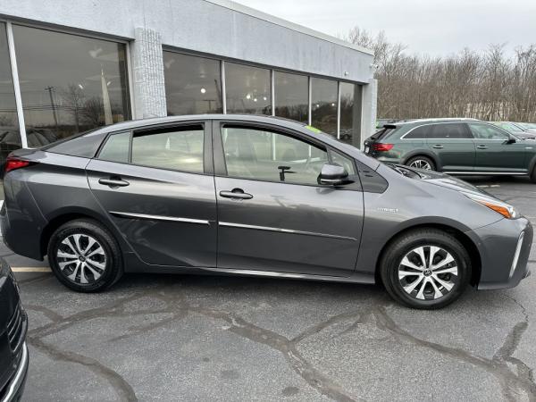 Used 2020 Toyota PRIUS XLE XLE