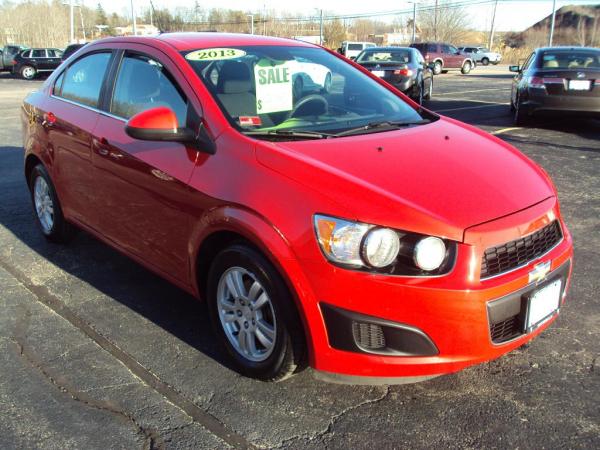 Used 2013 CHEVROLET SONIC LT LT