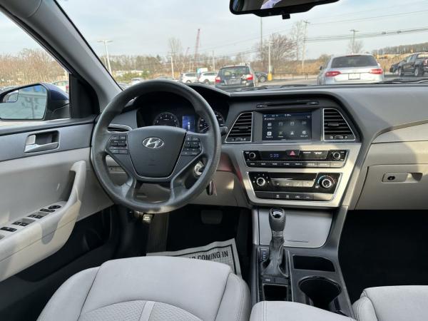 Used 2016 HYUNDAI SONATA SE SE