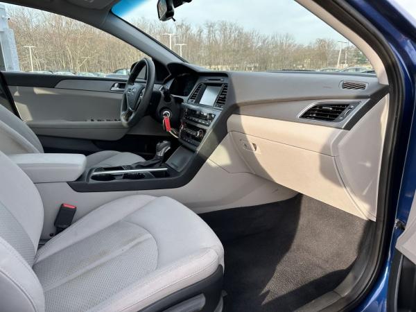 Used 2016 HYUNDAI SONATA SE SE