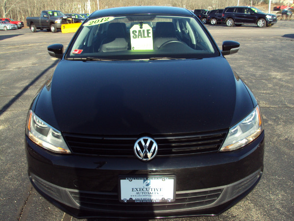 Used 2012 VOLKSWAGEN JETTA SE SE