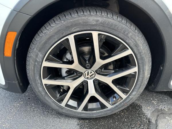 Used 2016 VOLKSWAGEN BEETLE DUNE
