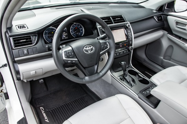 Used 2017 Toyota CAMRY XLE HYB HYBRID