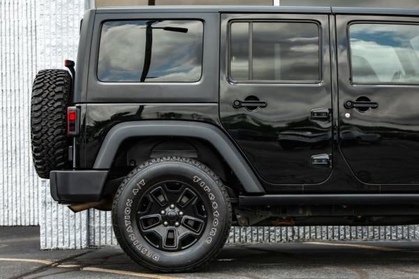 Used 2016 JEEP WRANGLER UNLIMI SPORT