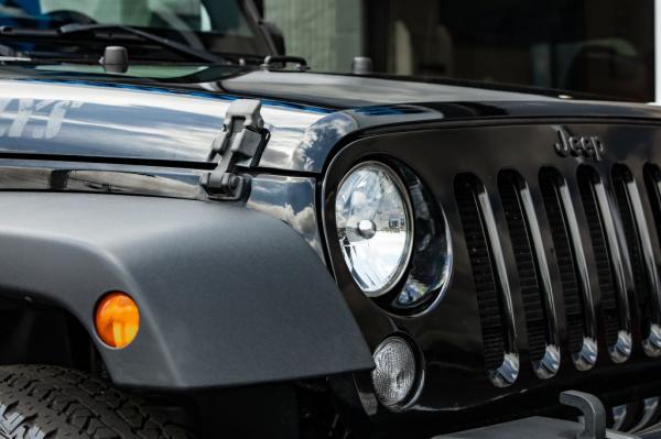 Used 2016 JEEP WRANGLER UNLIMI SPORT