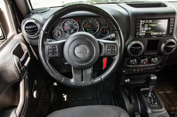 Used 2016 JEEP WRANGLER UNLIMI SPORT