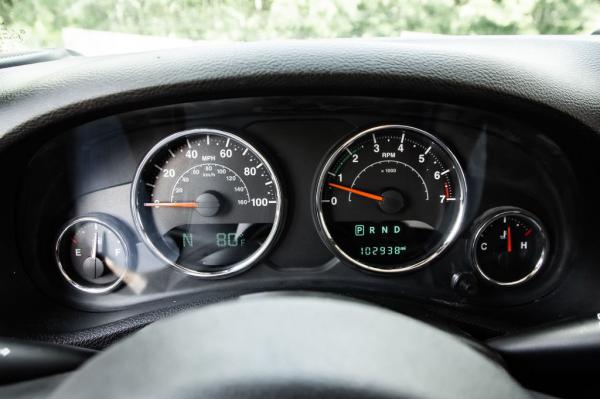 Used 2016 JEEP WRANGLER UNLIMI SPORT