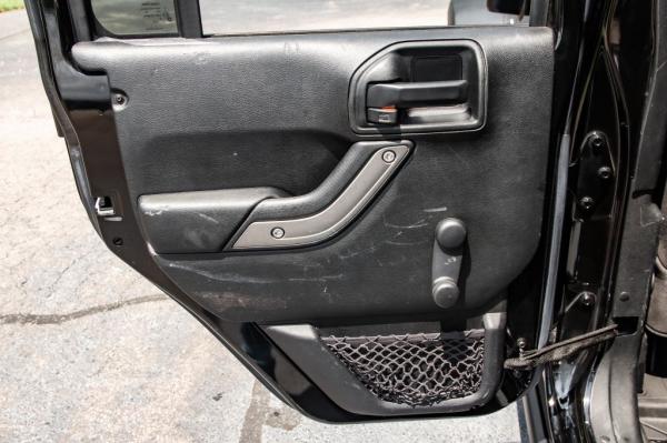 Used 2016 JEEP WRANGLER UNLIMI SPORT