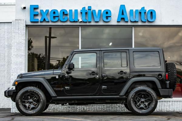 Used 2016 JEEP WRANGLER UNLIMI SPORT