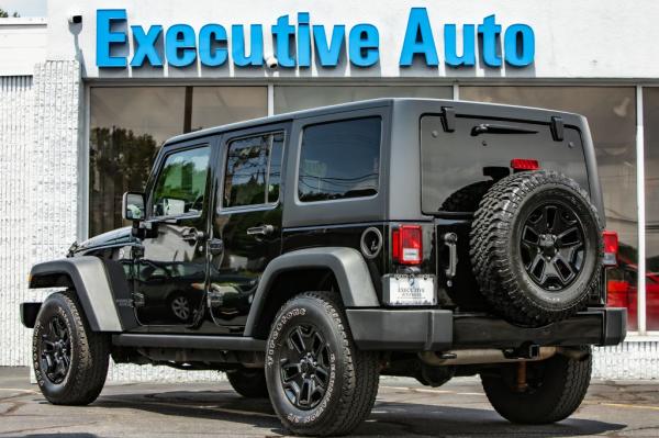 Used 2016 JEEP WRANGLER UNLIMI SPORT