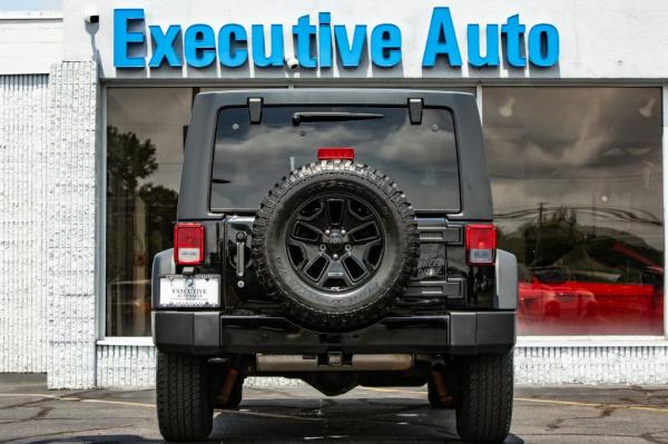 Used 2016 JEEP WRANGLER UNLIMI SPORT
