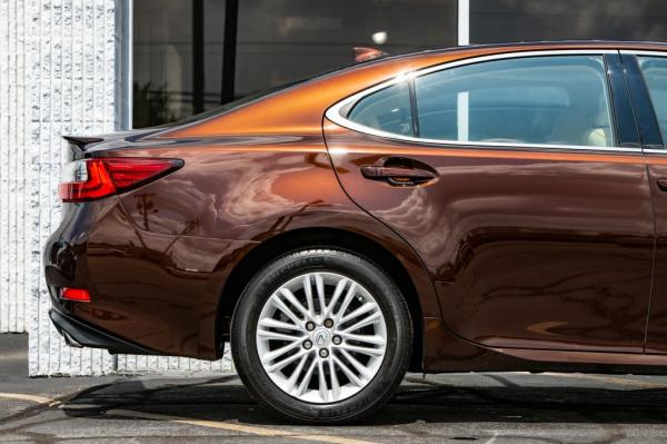 Used 2016 LEXUS ES 350 350