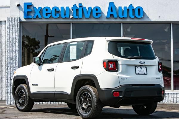 Used 2016 JEEP RENEGADE SPORT SPORT