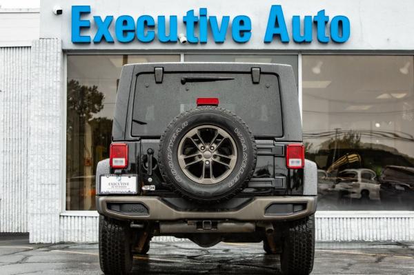 Used 2016 JEEP WRANGLER UNLIMI SAHARA