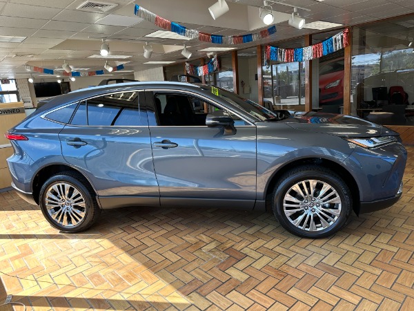 Used 2023 Toyota VENZA XLE XLE