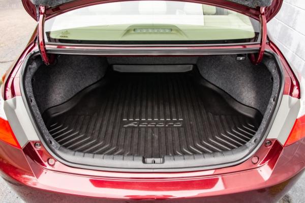 Used 2013 HONDA ACCORD LX
