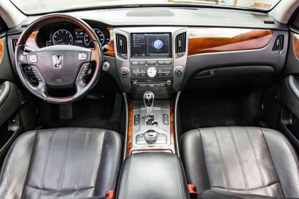 Used 2013 HYUNDAI EQUUS SIGNATURE