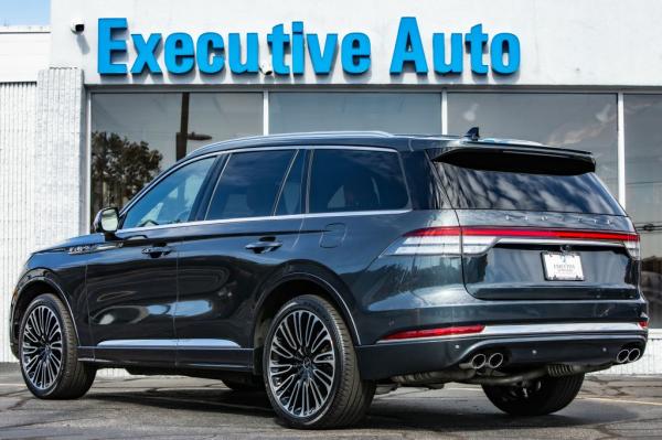 Used 2022 LINCOLN AVIATOR BLACK LABEL
