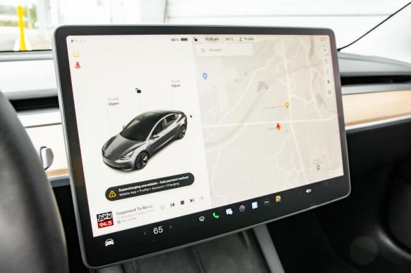 Used 2022 TESLA MODEL 3 LONG RA