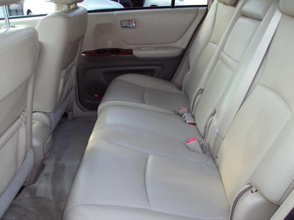 Used 2007 Toyota HIGHLANDER SPORT