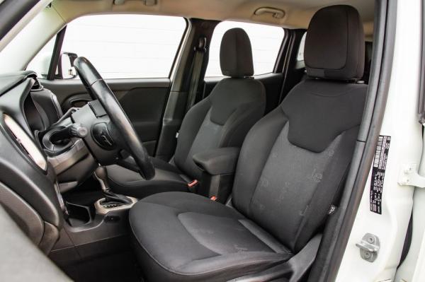 Used 2016 JEEP RENEGADE LATITUDE