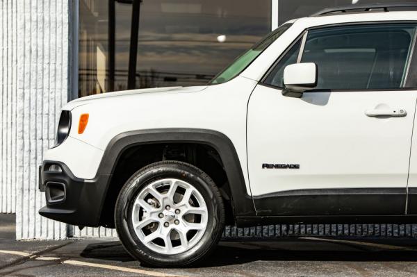 Used 2016 JEEP RENEGADE LATITUDE