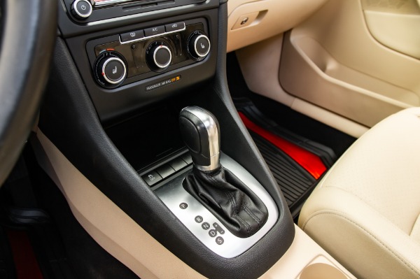 Used 2014 VOLKSWAGEN JETTA SE SE