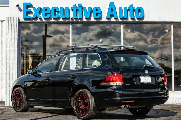 Used 2014 VOLKSWAGEN JETTA SE SE