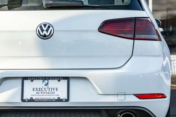 Used 2018 VOLKSWAGEN GTI SSE