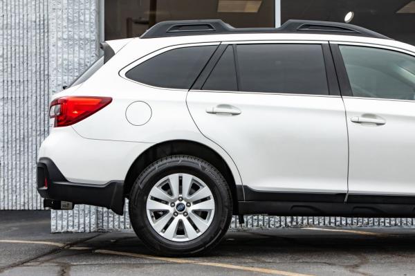 Used 2018 SUBARU OUTBACK 25I PREMIUM