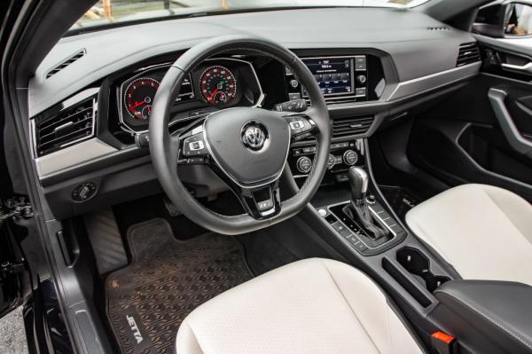 Used 2020 VOLKSWAGEN JETTA R Line R Line