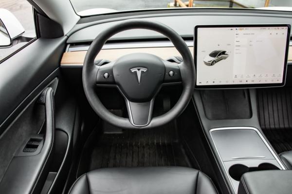 Used 2021 TESLA MODEL 3