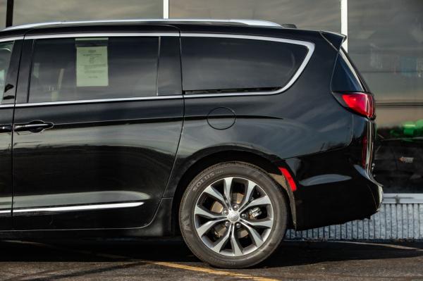 Used 2017 CHRYSLER PACIFICA LTD LIMITED