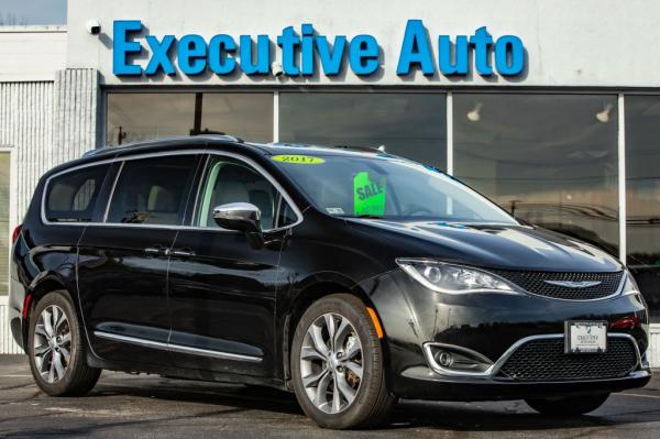 Used 2017 CHRYSLER PACIFICA LTD LIMITED