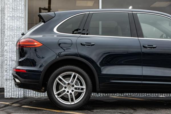 Used 2018 PORSCHE CAYENNE