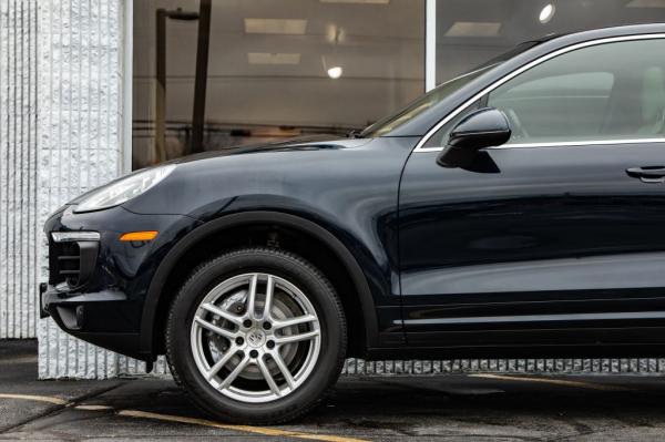 Used 2018 PORSCHE CAYENNE