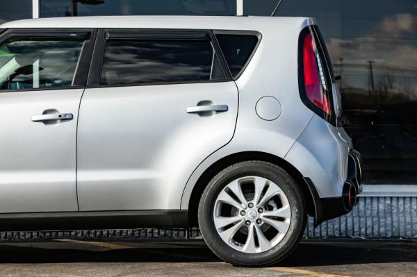 Used 2016 KIA SOUL + +
