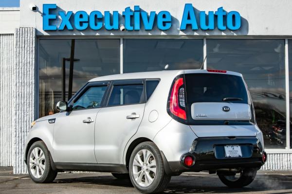 Used 2016 KIA SOUL + +
