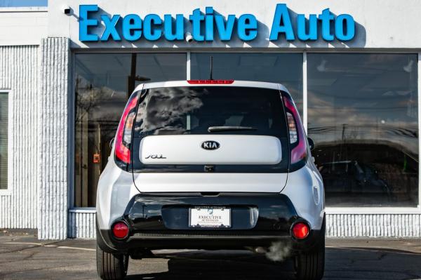 Used 2016 KIA SOUL + +