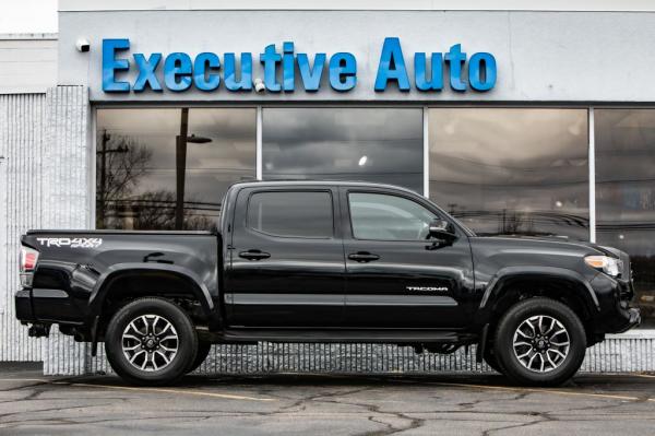 Used 2020 Toyota TACOMA DOUBLE CAB