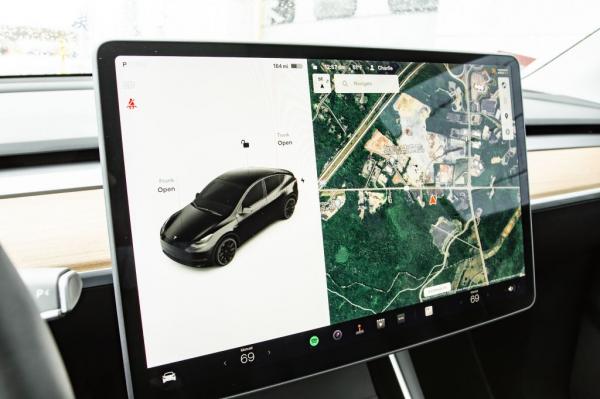 Used 2021 TESLA MODEL Y