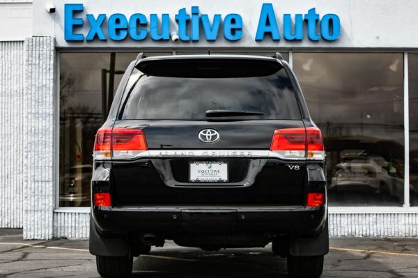 Used 2017 Toyota LAND CRUISER suv