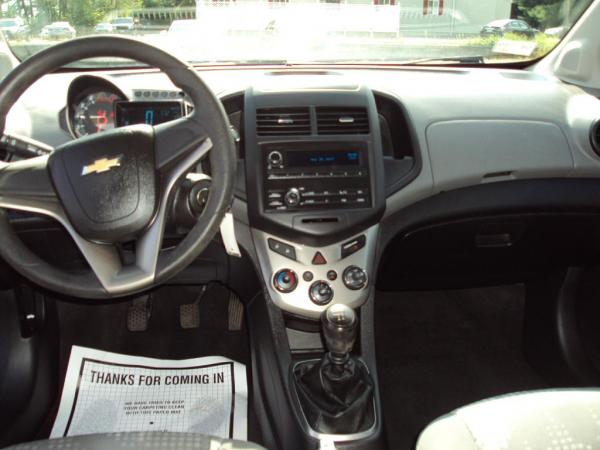 Used 2012 CHEVROLET SONIC LS