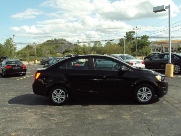 Used 2012 CHEVROLET SONIC LS