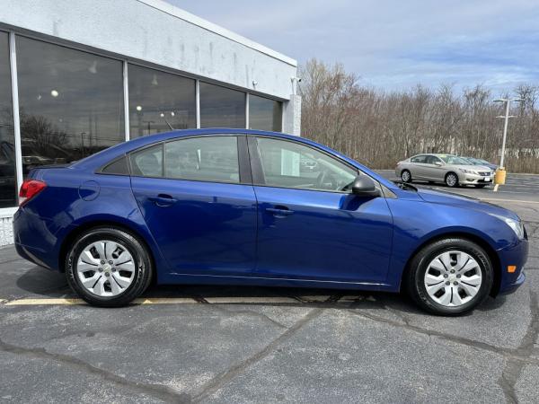 Used 2013 CHEVROLET CRUZE LS