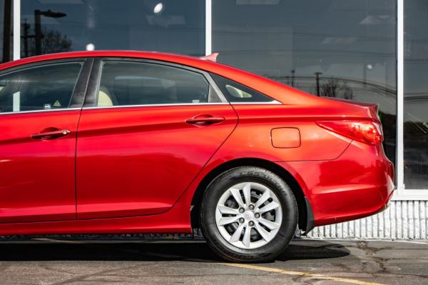 Used 2011 HYUNDAI SONATA GLS