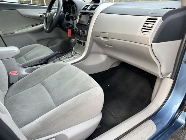 Used 2013 Toyota COROLLA LE LE