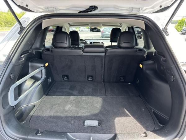 Used 2018 JEEP CHEROKEE LATITUDE PLUS