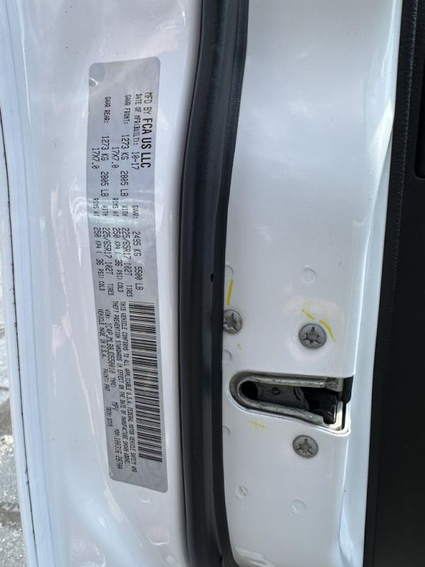 Used 2018 JEEP CHEROKEE LATITUDE PLUS