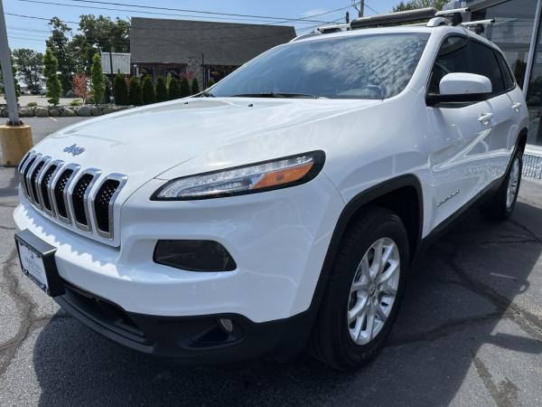 Used 2018 JEEP CHEROKEE LATITUDE PLUS